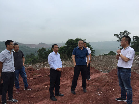 公司黨委書記、總經(jīng)理李?yuàn)^旭調(diào)研省外房地產(chǎn)開(kāi)發(fā)建設(shè)情況